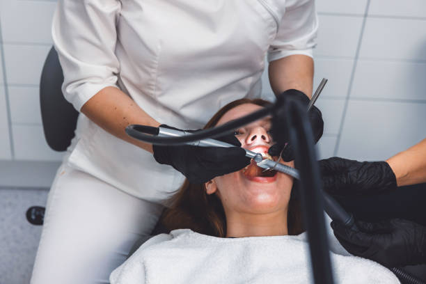 Best Emergency Tooth Extraction in Ecorse, MI